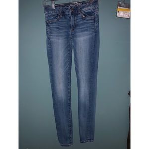 American eagle low rise jeans